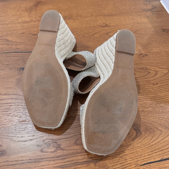 Steve Madden Crystal Espadrille Wedges Size 7.5 - Picture 5 of 6